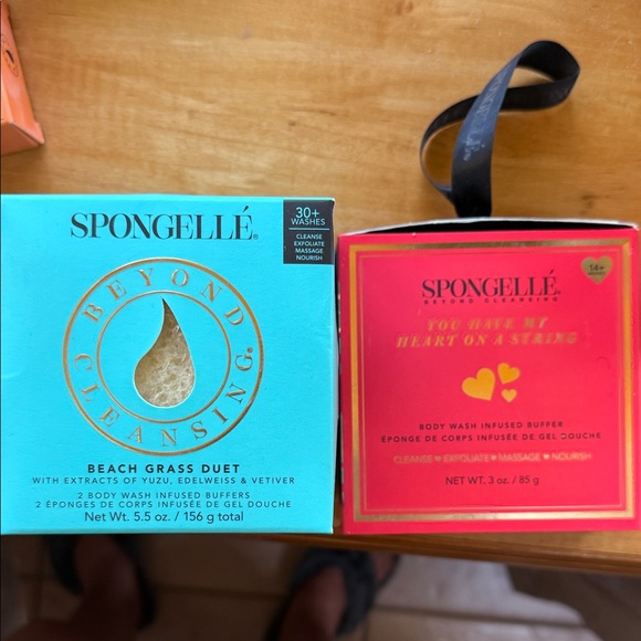 8 Spongellé Body Wash Infused Buffers Set - new in box - sealed - Picture 3 of 5